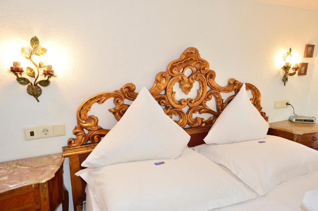 Haus Orplid Hotel Seefeld in Tirol Bilik gambar