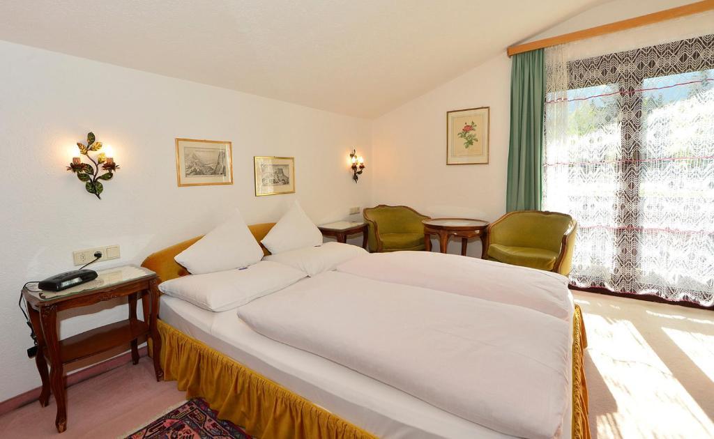 Haus Orplid Hotel Seefeld in Tirol Bilik gambar